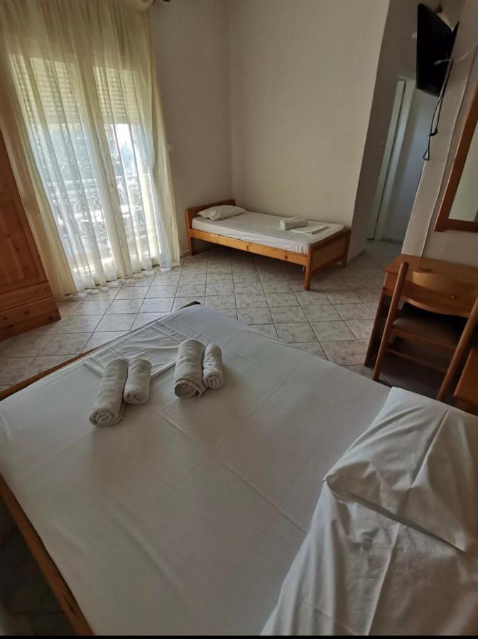 Helios Apartments يميناريا المظهر الخارجي الصورة