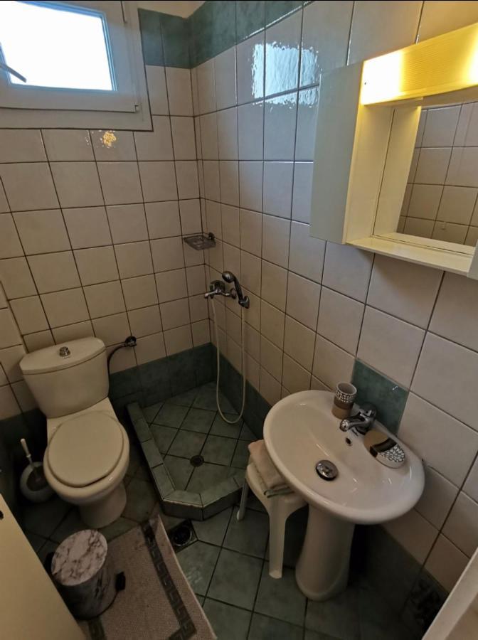 Helios Apartments يميناريا المظهر الخارجي الصورة