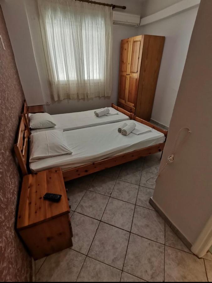 Helios Apartments يميناريا المظهر الخارجي الصورة