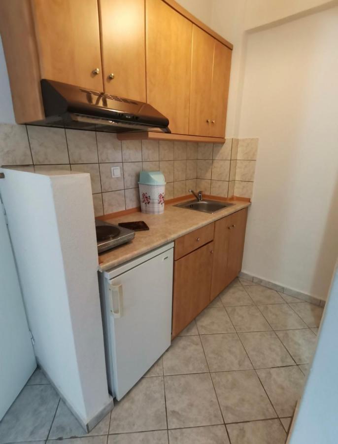 Helios Apartments يميناريا المظهر الخارجي الصورة