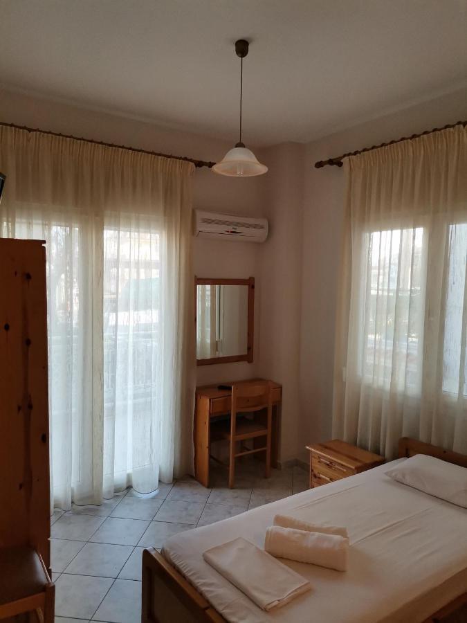 Helios Apartments يميناريا المظهر الخارجي الصورة