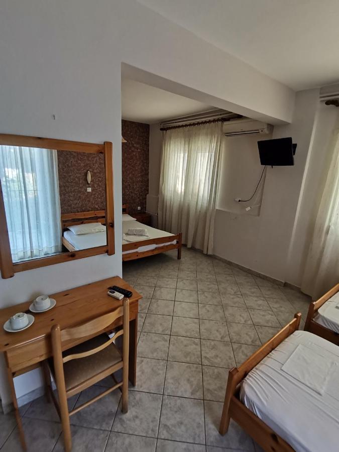Helios Apartments يميناريا المظهر الخارجي الصورة