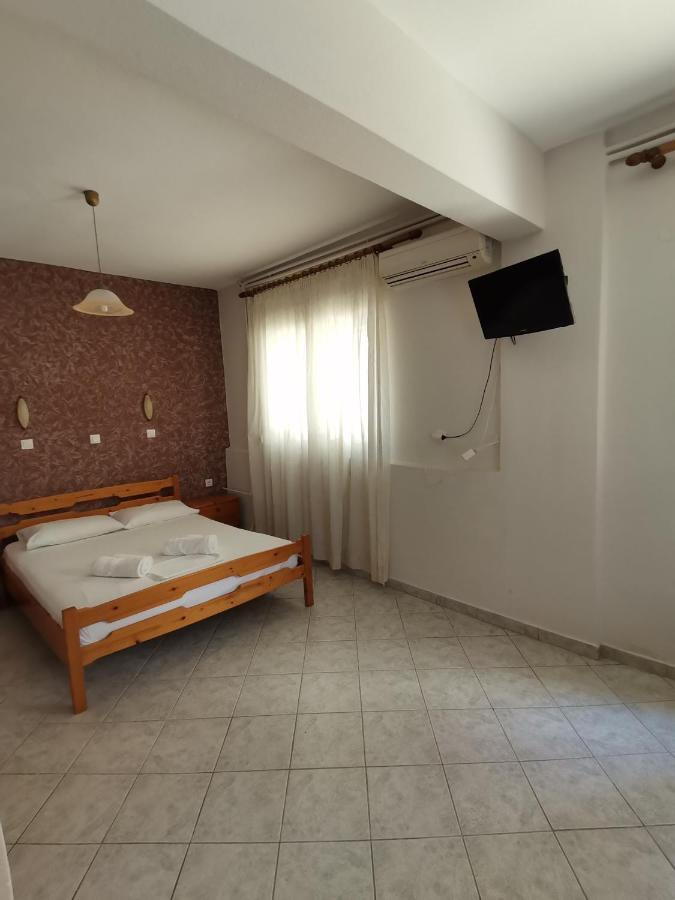 Helios Apartments يميناريا المظهر الخارجي الصورة